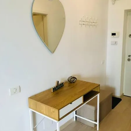 Modern And New Flat In A New Building Vivalia V4-5 Apartment
